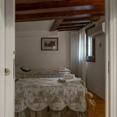Апартаменты Luxury And Romantic Secret Escape In Venice!