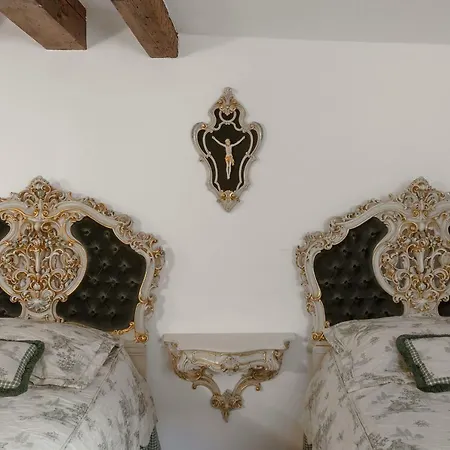 Апартаменты Luxury And Romantic Secret Escape In Venice!