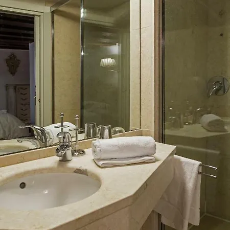 Апартаменты Luxury And Romantic Secret Escape In Venice!