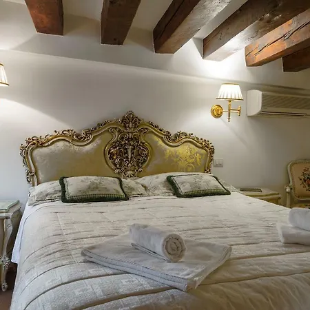 Апартаменты Luxury And Romantic Secret Escape In Venice!